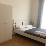 I 4* Neapel