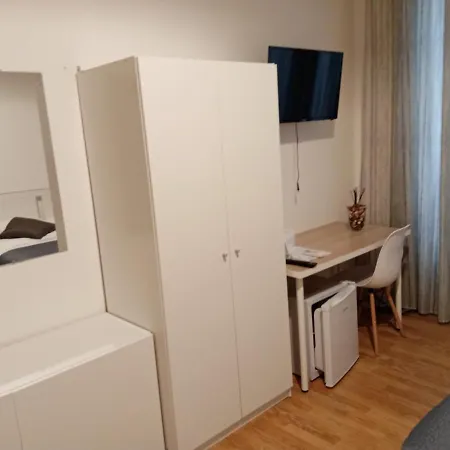 I 4* Νάπολη